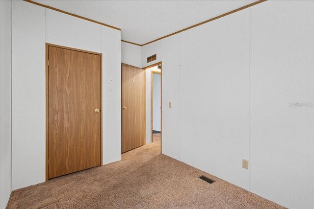 14430 E LEVY STREET, Williston, FL 32696