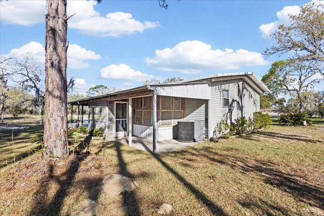 14430 E LEVY STREET, Williston, FL 32696