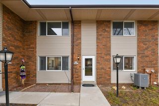 S73W17117 Briargate LANE, Muskego, WI 53150