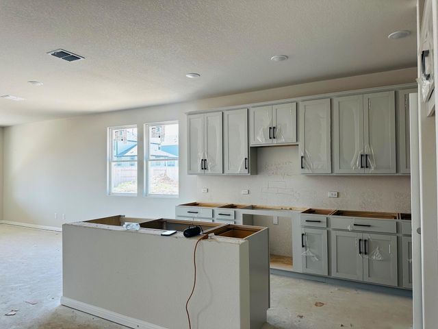 113 Jans WAY, Georgetown, TX 78626