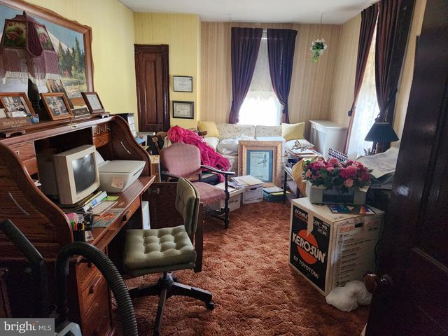 503-505 E BROAD ST, Tamaqua, PA 18252