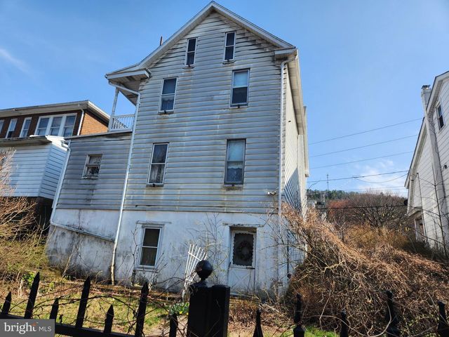 503-505 E BROAD ST, Tamaqua, PA 18252