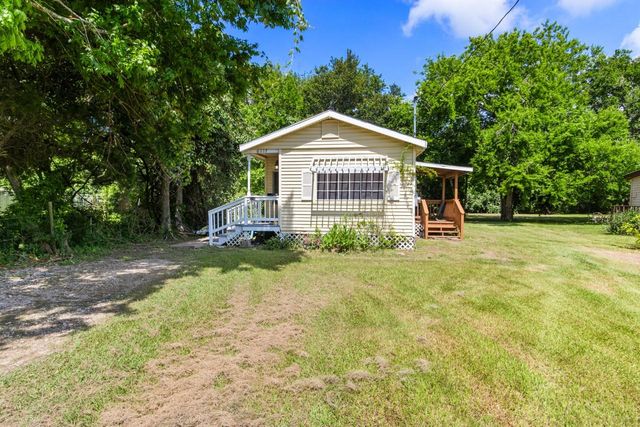 6119 Highland Road, Santa Fe, TX 77517