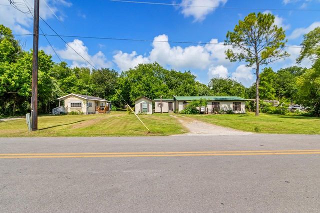 6119 Highland Road, Santa Fe, TX 77517