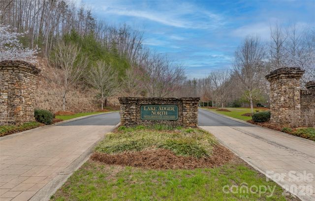 000 Indian Summer Lane 4, Mill Spring, NC 28756