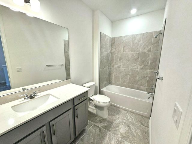 6740 KAVAGI Drive Latitude 207-07, Lantana, FL 33462