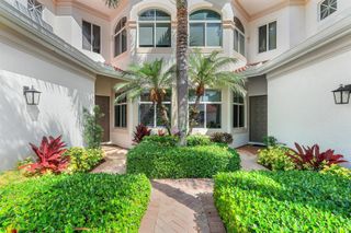 101 Palm Bay Circle A, Palm Beach Gardens, FL 33418