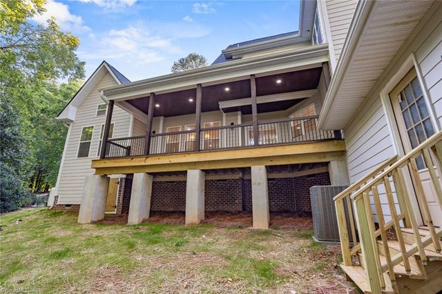 2592 Fox Ridge Road, Asheboro, NC 27205