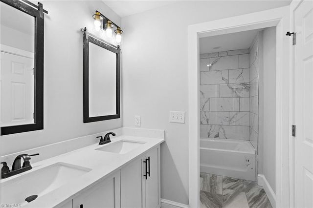 2592 Fox Ridge Road, Asheboro, NC 27205