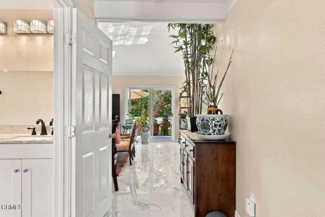 18108 Village 18, Camarillo, CA 93012