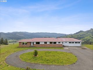 41390 ORETOWN Rd, Cloverdale, OR 97112
