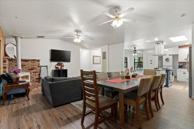 3205 Castlewood Cir, Pollock Pines, CA 95726