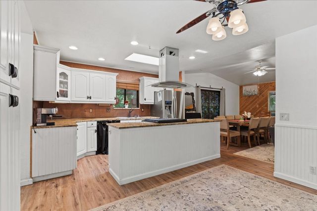 3205 Castlewood Cir, Pollock Pines, CA 95726