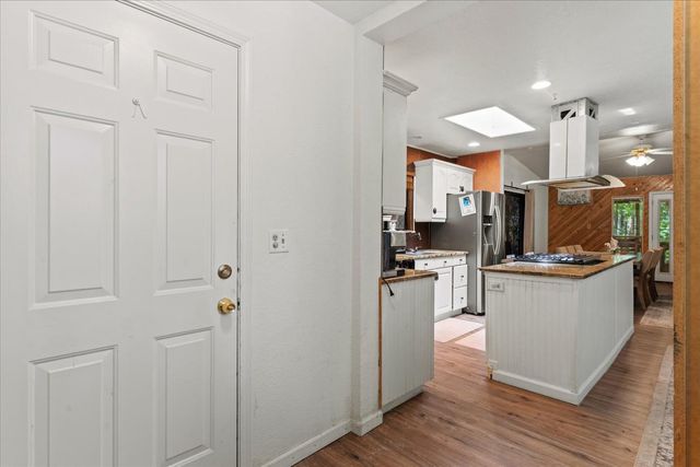 3205 Castlewood Cir, Pollock Pines, CA 95726
