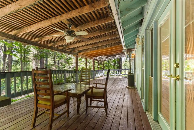 3205 Castlewood Cir, Pollock Pines, CA 95726