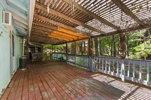 3205 Castlewood Cir, Pollock Pines, CA 95726