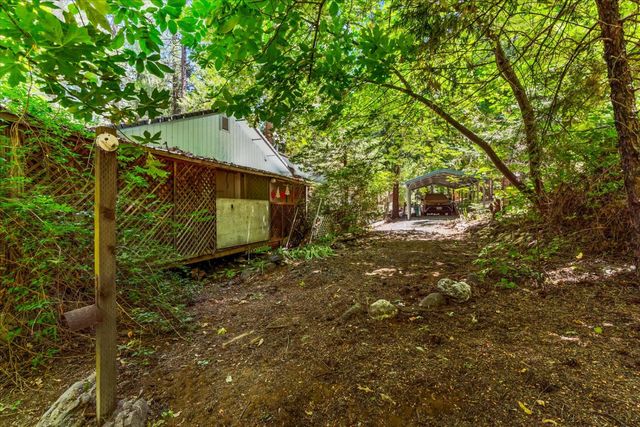 3205 Castlewood Cir, Pollock Pines, CA 95726