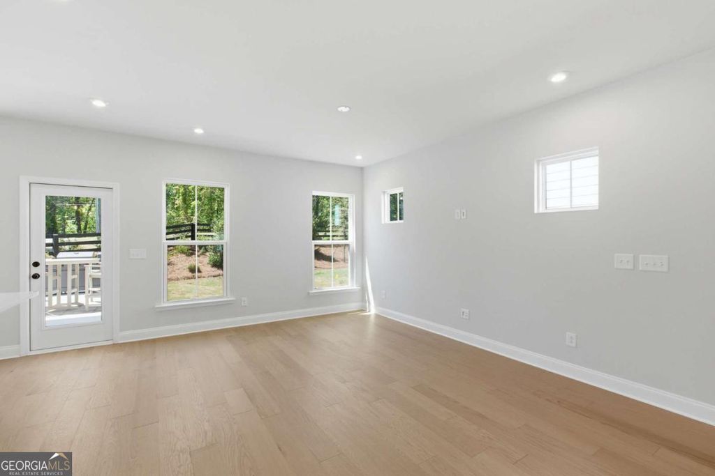 5748 Tillman Way, Powder Springs, GA 30127 — photo 5