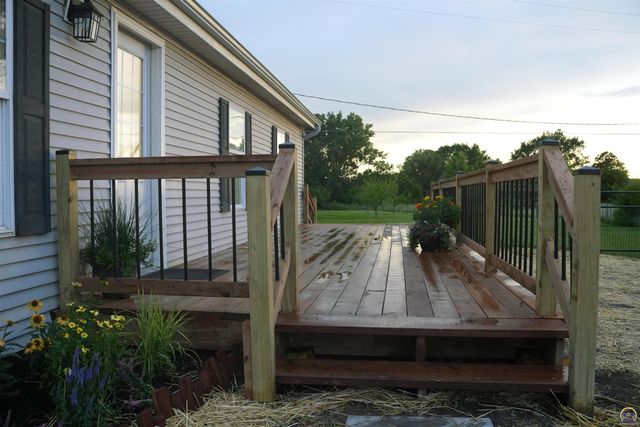 1721 SW 72nd Pl, Topeka, KS 66619