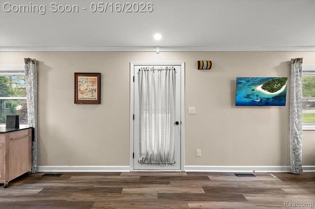 8529 Munrovia Street, Shelby Twp, MI 48317