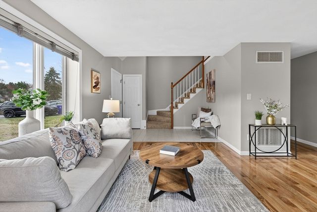 16 Andrews Farm Rd, Boxford, MA 01921