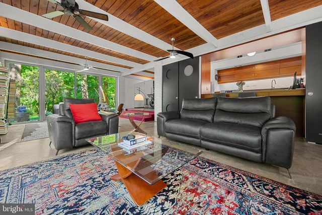 3705 DARBY RD, Bryn Mawr, PA 19010