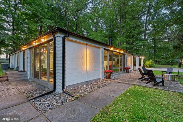 3705 DARBY RD, Bryn Mawr, PA 19010