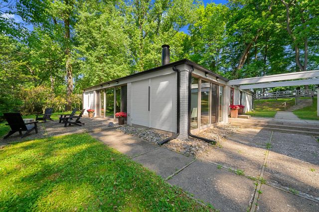 3705 DARBY RD, Bryn Mawr, PA 19010