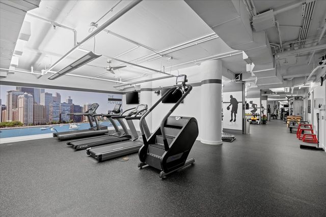 250 E Pearson Street 1601, Chicago, IL 60611