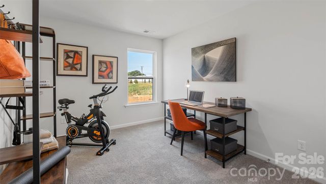 74 Caroline Valley Lane, Hendersonville, NC 28792