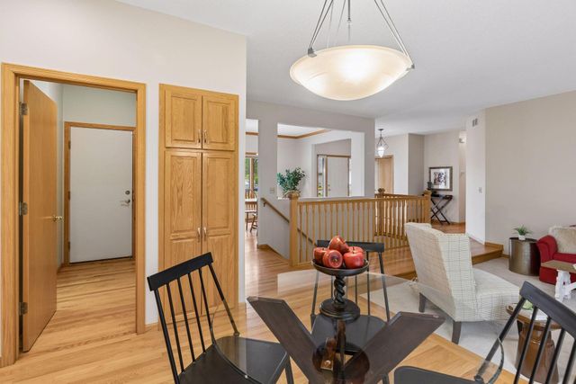 10947 Alexandra Court, Inver Grove Heights, MN 55077