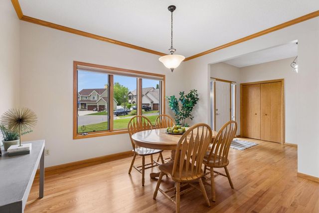 10947 Alexandra Court, Inver Grove Heights, MN 55077