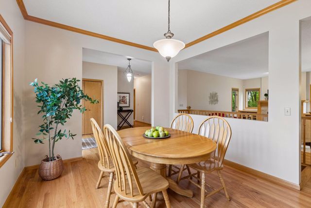 10947 Alexandra Court, Inver Grove Heights, MN 55077
