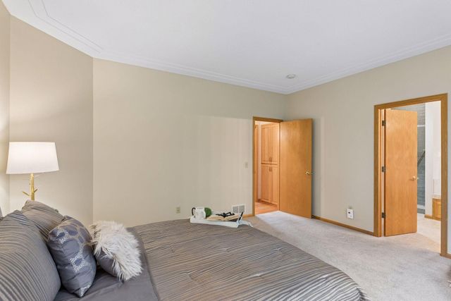 10947 Alexandra Court, Inver Grove Heights, MN 55077