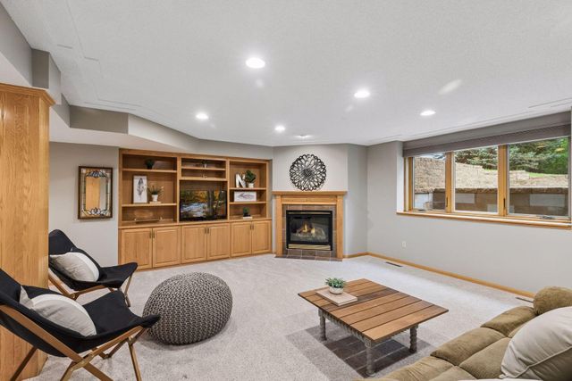 10947 Alexandra Court, Inver Grove Heights, MN 55077