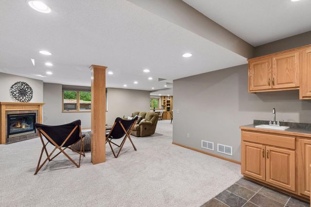 10947 Alexandra Court, Inver Grove Heights, MN 55077