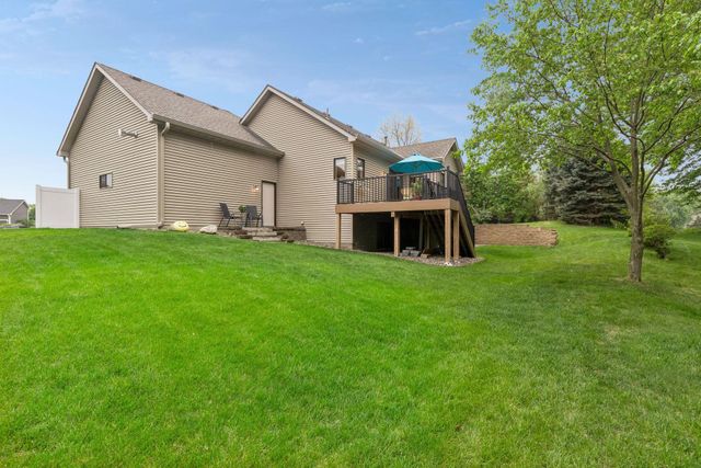 10947 Alexandra Court, Inver Grove Heights, MN 55077