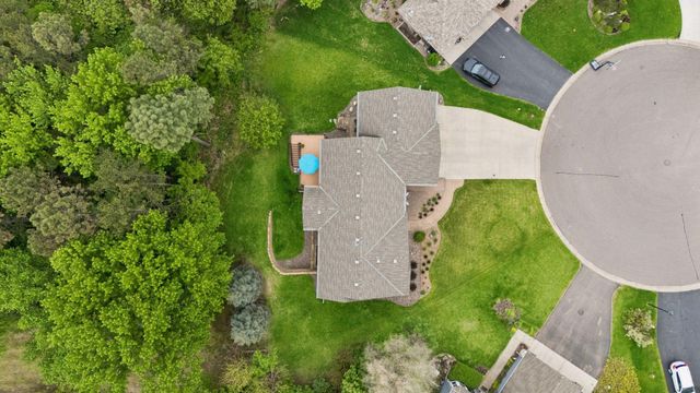 10947 Alexandra Court, Inver Grove Heights, MN 55077