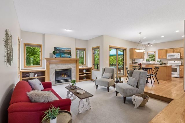 10947 Alexandra Court, Inver Grove Heights, MN 55077