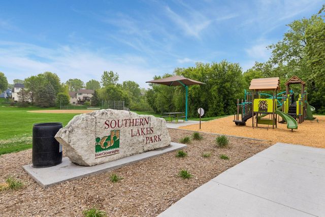 10947 Alexandra Court, Inver Grove Heights, MN 55077