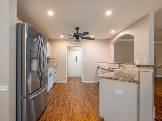 1521 Rice Road U102, Tyler, TX 75703