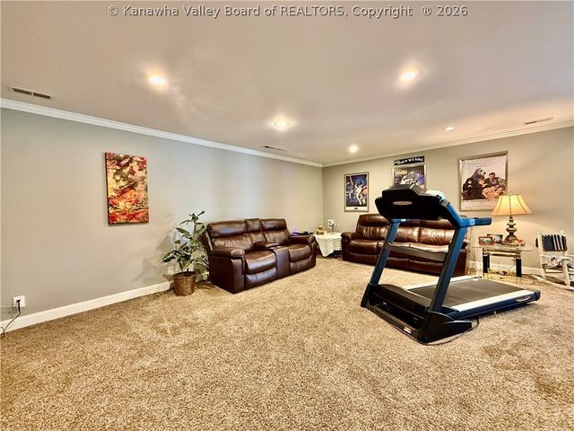 1432 New Hope Road, Elkview, WV 25071