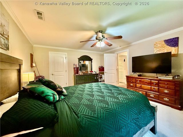 1432 New Hope Road, Elkview, WV 25071