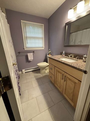 2 Lafayette Dr, Marlborough, MA 01752