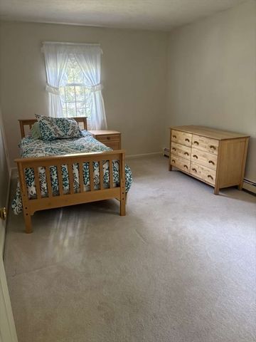 2 Lafayette Dr, Marlborough, MA 01752