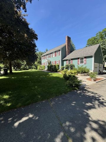 2 Lafayette Dr, Marlborough, MA 01752