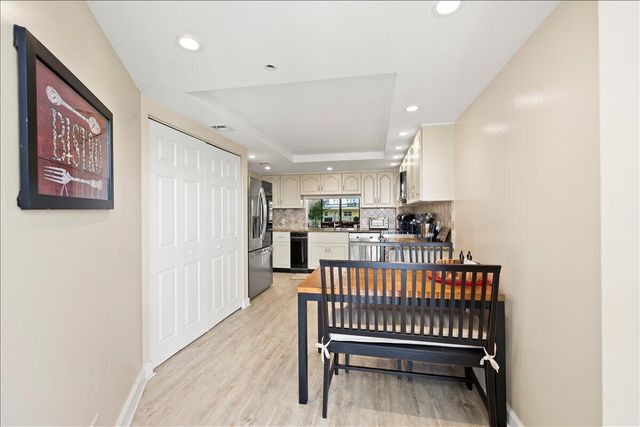 1167 Hillsboro Mile 509, Hillsboro Beach, FL 33062