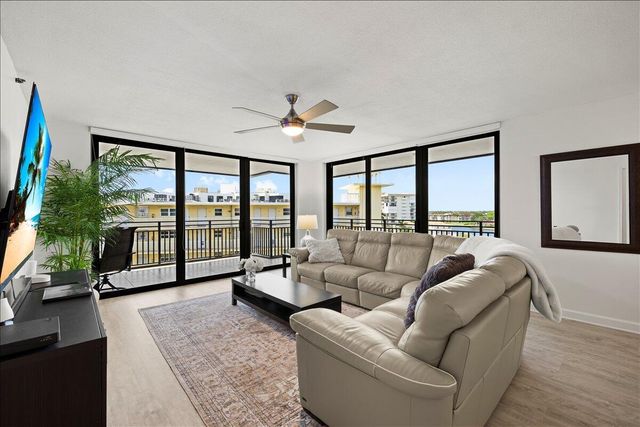 1167 Hillsboro Mile 509, Hillsboro Beach, FL 33062