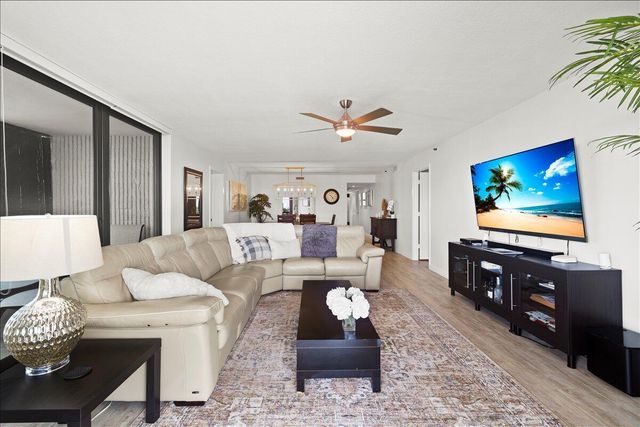 1167 Hillsboro Mile 509, Hillsboro Beach, FL 33062