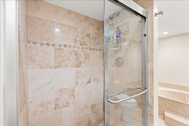 1167 Hillsboro Mile 509, Hillsboro Beach, FL 33062